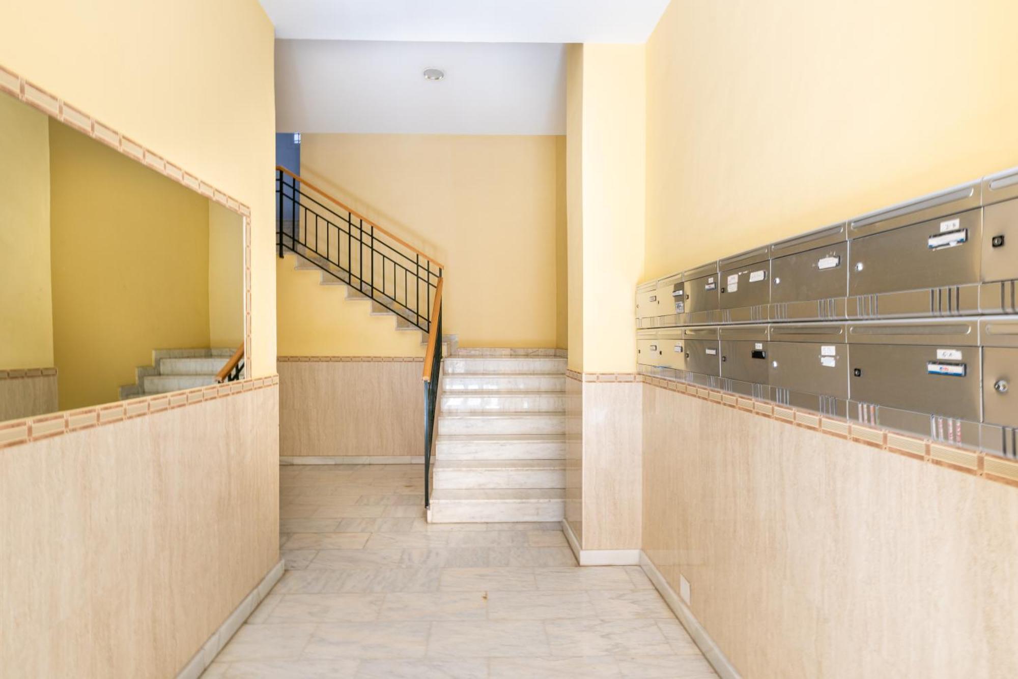 Wintowinrentals Quiet Apartment, Good Location, Free Parking Málaga Exterior foto