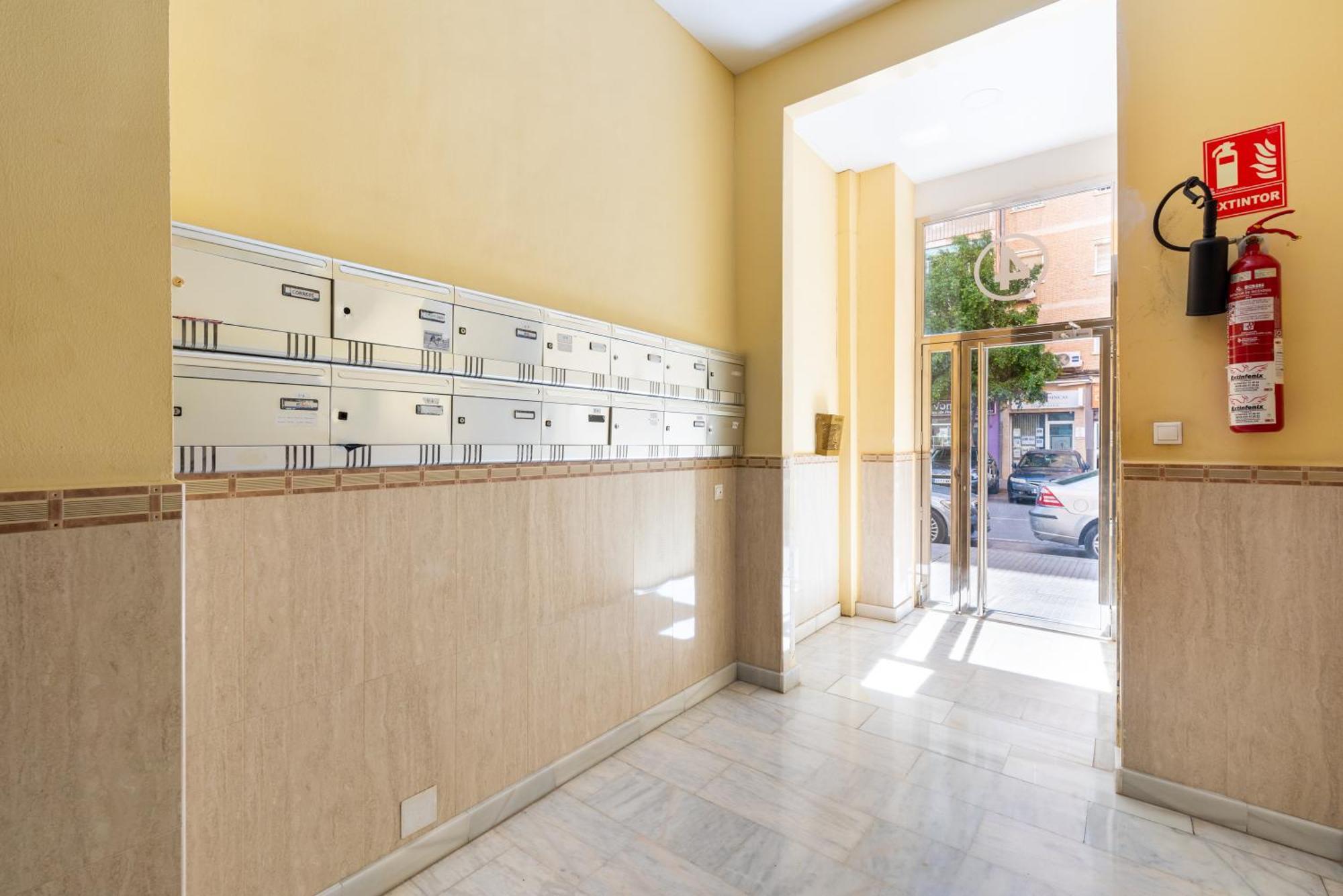 Wintowinrentals Quiet Apartment, Good Location, Free Parking Málaga Exterior foto